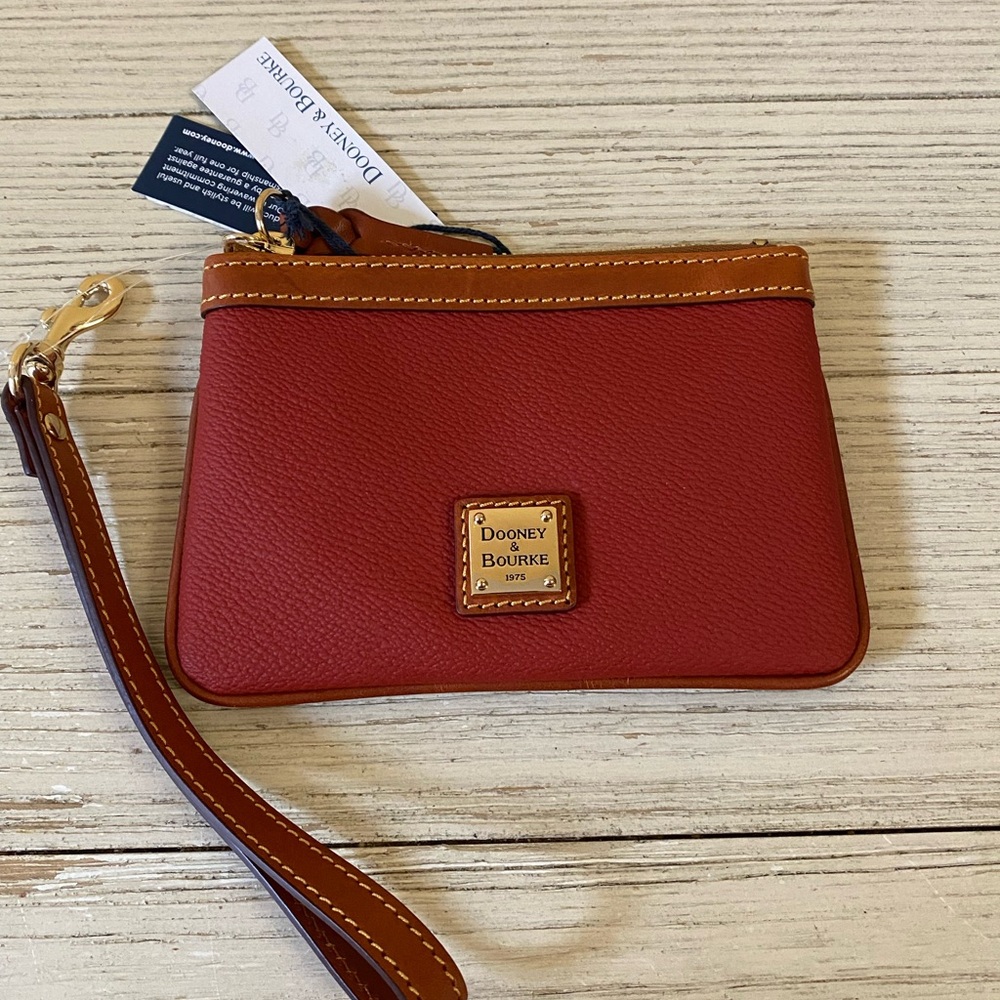 Dooney & Bourke Medium Kirby Wristlet